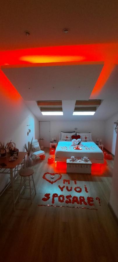La Mansarda Suite Беневенто Экстерьер фото